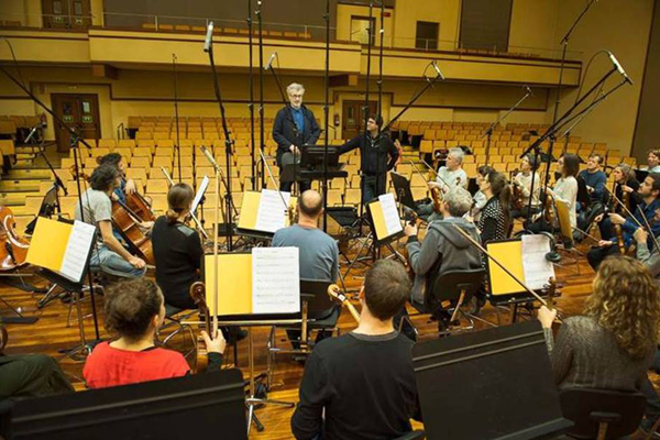 Wim Wenders asiste a la grabación de la banda sonora de su film “Inmersión” en San Sebastián