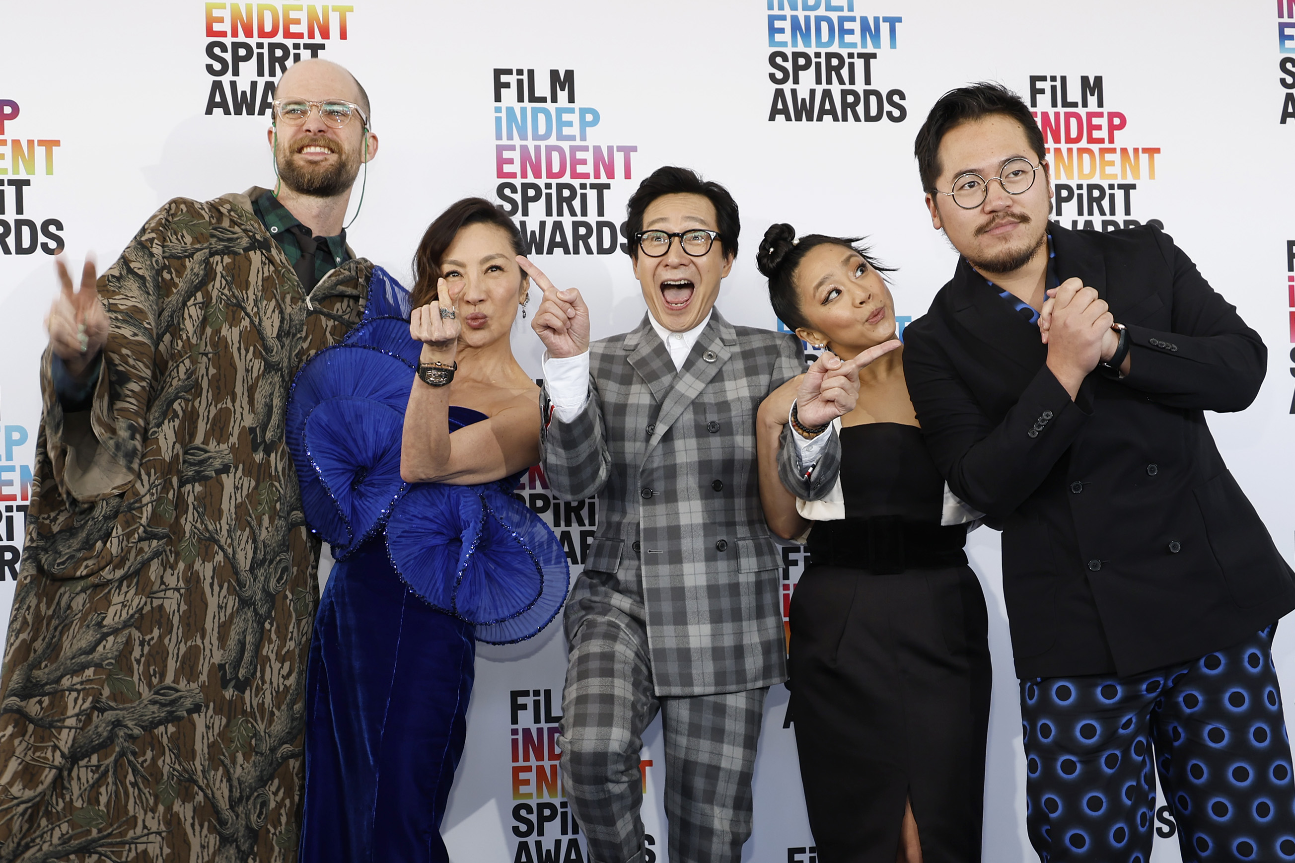 "Todo la vez en todas partes" gana también los Spirit