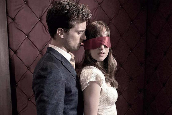 50 sombras mas oscuras