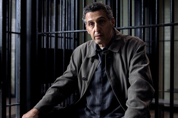 John Turturro sustituye a Sean Connery en la revisión televisiva de “El nombre de la rosa”