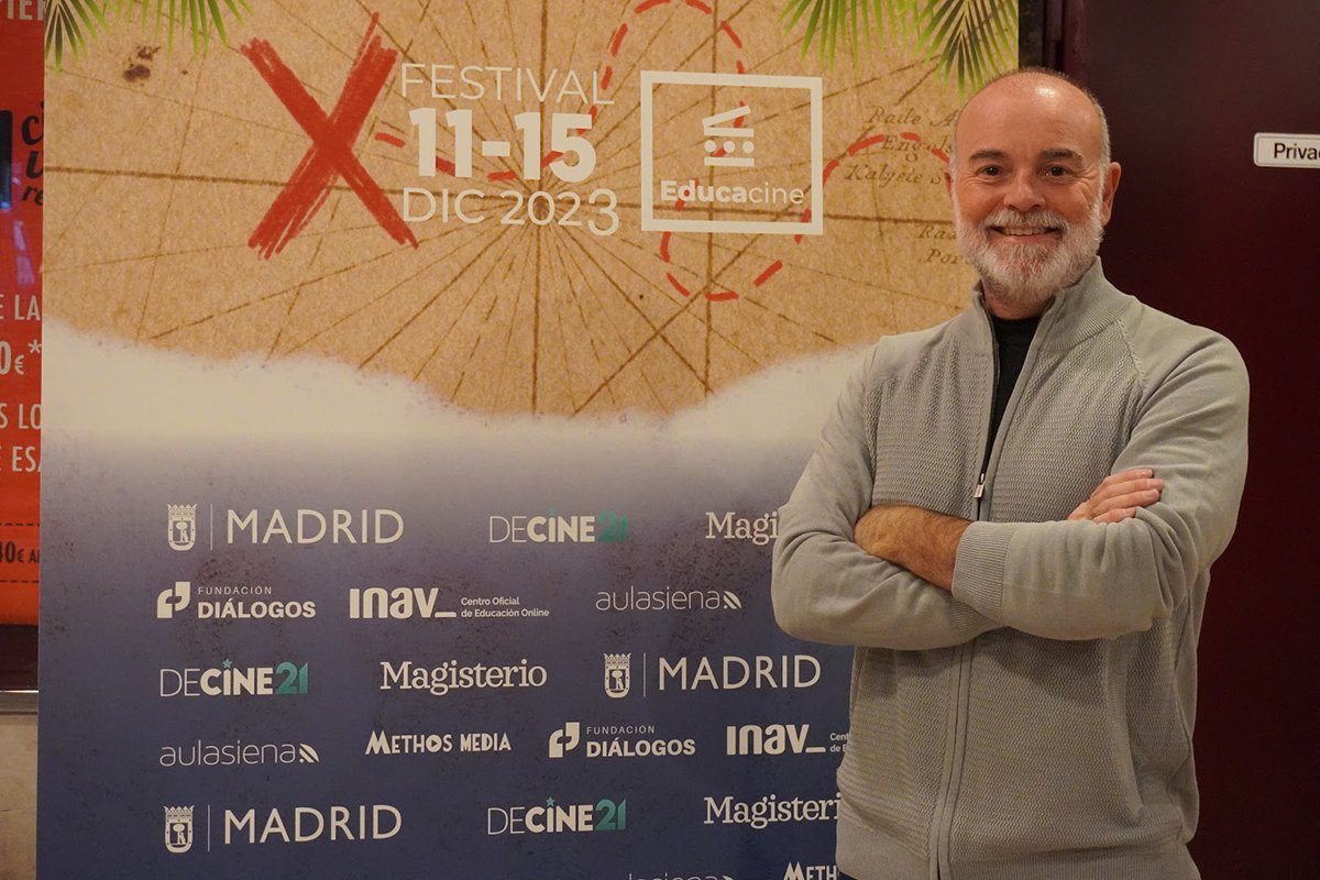 Arturo Menor, director de "Iberia, Naturaleza Infinita", encandila al público de Educacine