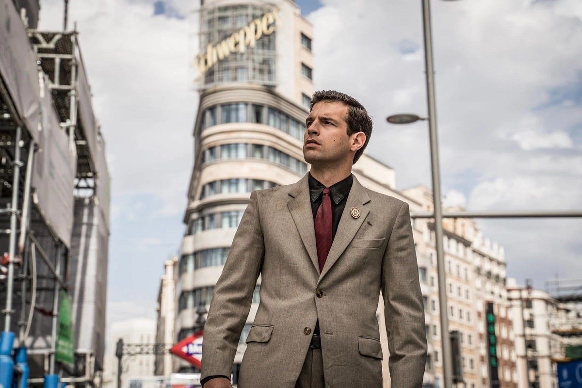 Apocalipsis Z: el principio del fin, Francisco Ortiz