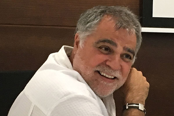 Benito Zambrano se queda a la intemperie con un niño y un pastor