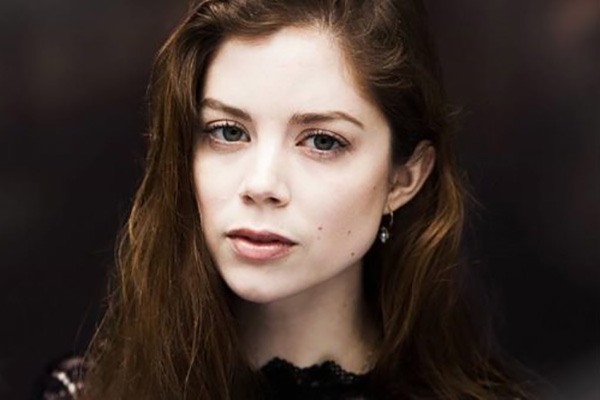 Charlotte Hope será Catalina de Aragón, la legítima de Enrique VIII