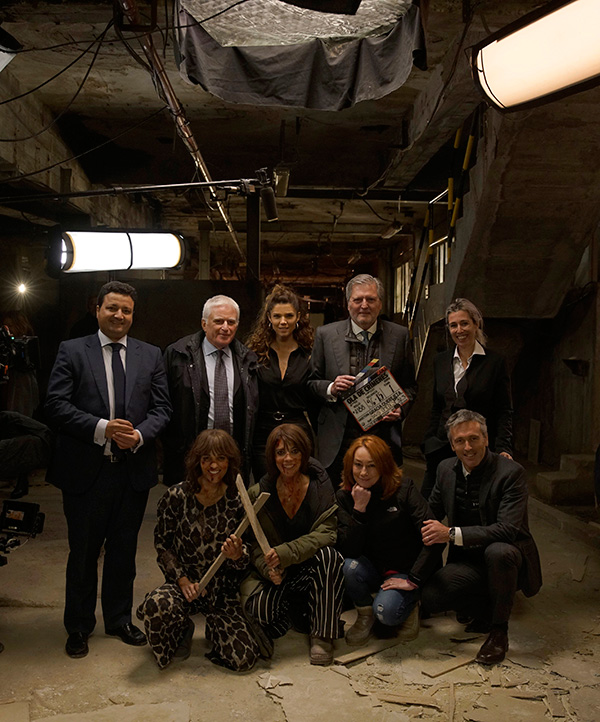 Íñigo Méndez de Vigo, ministro de Cultura, apoya el cine español visitando un rodaje de Gracia Querejeta