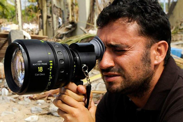 Juan Antonio Bayona, de "Jurassic World" a la tragedia de los Andes