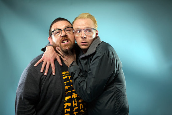 Simon Pegg y Nick Frost buscan la verdad ahí fuera