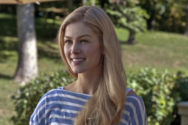Rosamund Pike dará vida a Marie Curie para Amazon