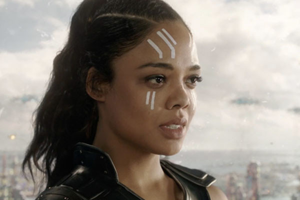 Tessa Thompson, ladrona de joyas