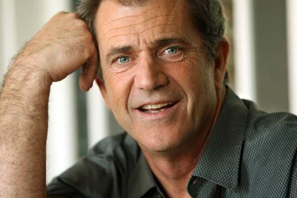 Mel Gibson y Colin Farrell se toman la justicia por su mano