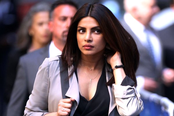 Priyanka Chopra rodará una película con aura a las órdenes de Barry Levinson