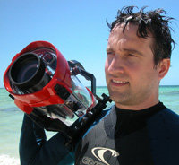 Chris Kentis y sus tiburones