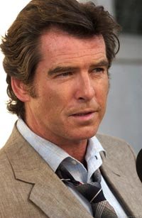 Pierce Brosnan apuesta fuerte