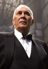 Frank Langella interpretará a Nixon