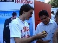Familia y amigos, lo más importante en la búsqueda de la felicidad