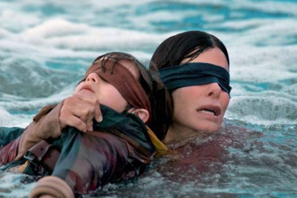 Sandra Bullock se quita la venda de los ojos para volver a trabajar con Netflix