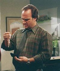 James Belushi debuta como director