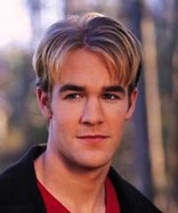 Dawson en una de mafiosos