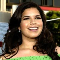 America Ferrera ayuda a los más pequeños