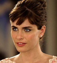 Amanda Peet se une a “2012” 