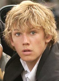 Alex Pettyfer se apunta al cine de terror