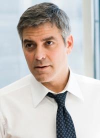 Clooney se convierte en aviador