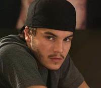 Emile Hirsch se pasa por Woodstock