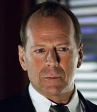 Bruce Willis debuta como director