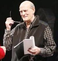 Muere el director David Jones
