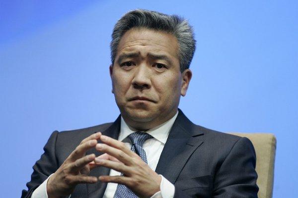 El enigma Tsujihara: ¿Fue su despido un intento a la desesperada de retener a J.J. Abrams bajo el ala de Warner?