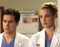 O'Malley e Izzie dicen adiós a "Anatomía de Grey"