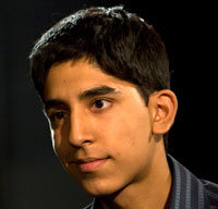 Shyamalan ficha al protagonista de "Slumdog Millionaire"