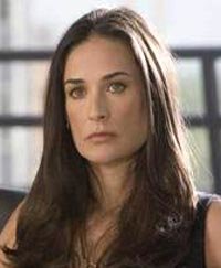 Demi Moore, el Twitter y una amenaza de suicidio