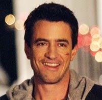 Dermot Mulroney debuta como director