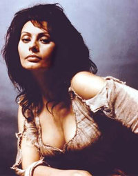 Sophia Loren interpretará nuevamente a su madre