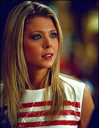 Tara Reid se une al bar