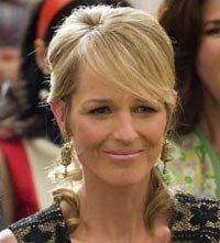 Helen Hunt podría sustituir a Maura Tierney