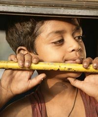 Malas y buenas noticias para los niños de "Slumdog"