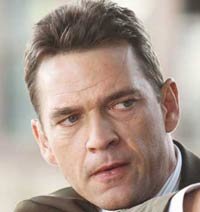 Dougray Scott en un film de viajes por el tiempo