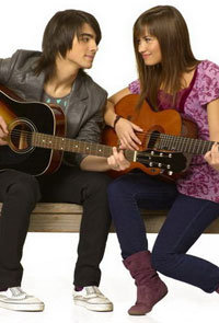 Joe Jonas y Demi Lovato ya no son novios