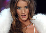 Una modelo de Victoria’s Secret reemplaza a Megan Fox en "Transformers"