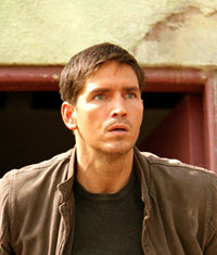 El atraco de Jim Caviezel