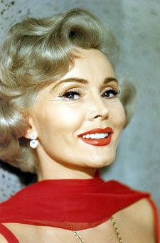 Zsa Zsa Gabor recibe la unción de enfermos