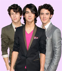 Los Jonas Brothers apoyan a los maestros