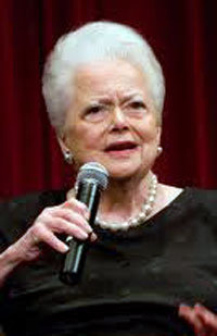 Olivia de Havilland, homenajeada en Francia