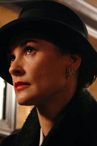 Demi Moore subasta dos cuadros del XIX