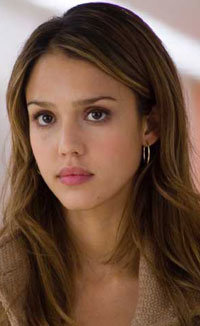 Jessica Alba adora su nuevo cuerpo