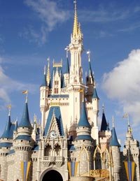 El director de "Iron Man" rodará un film sobre Disneylandia
