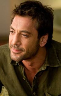 Javier Bardem entre firmas y premios