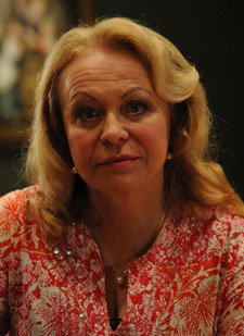 Jacki Weaver, una improvisada partera
